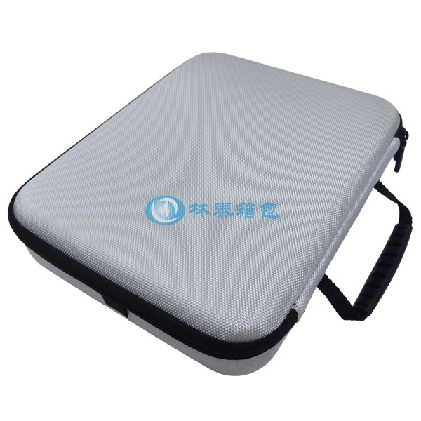 （非標(biāo)準(zhǔn)大號）銀色 EVA相機包高清細節(jié)圖