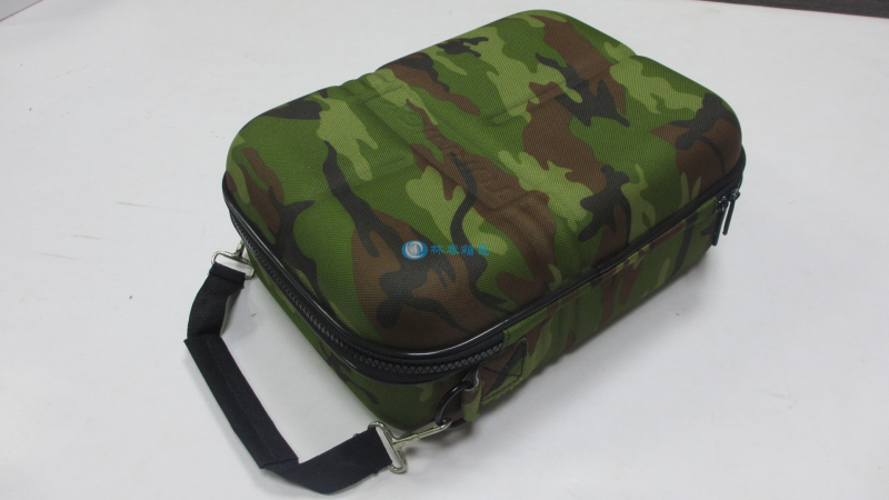 LTK-022 迷彩戶(hù)外工具包高清效果圖 LTK-022 迷彩戶(hù)外工具包高清效果圖